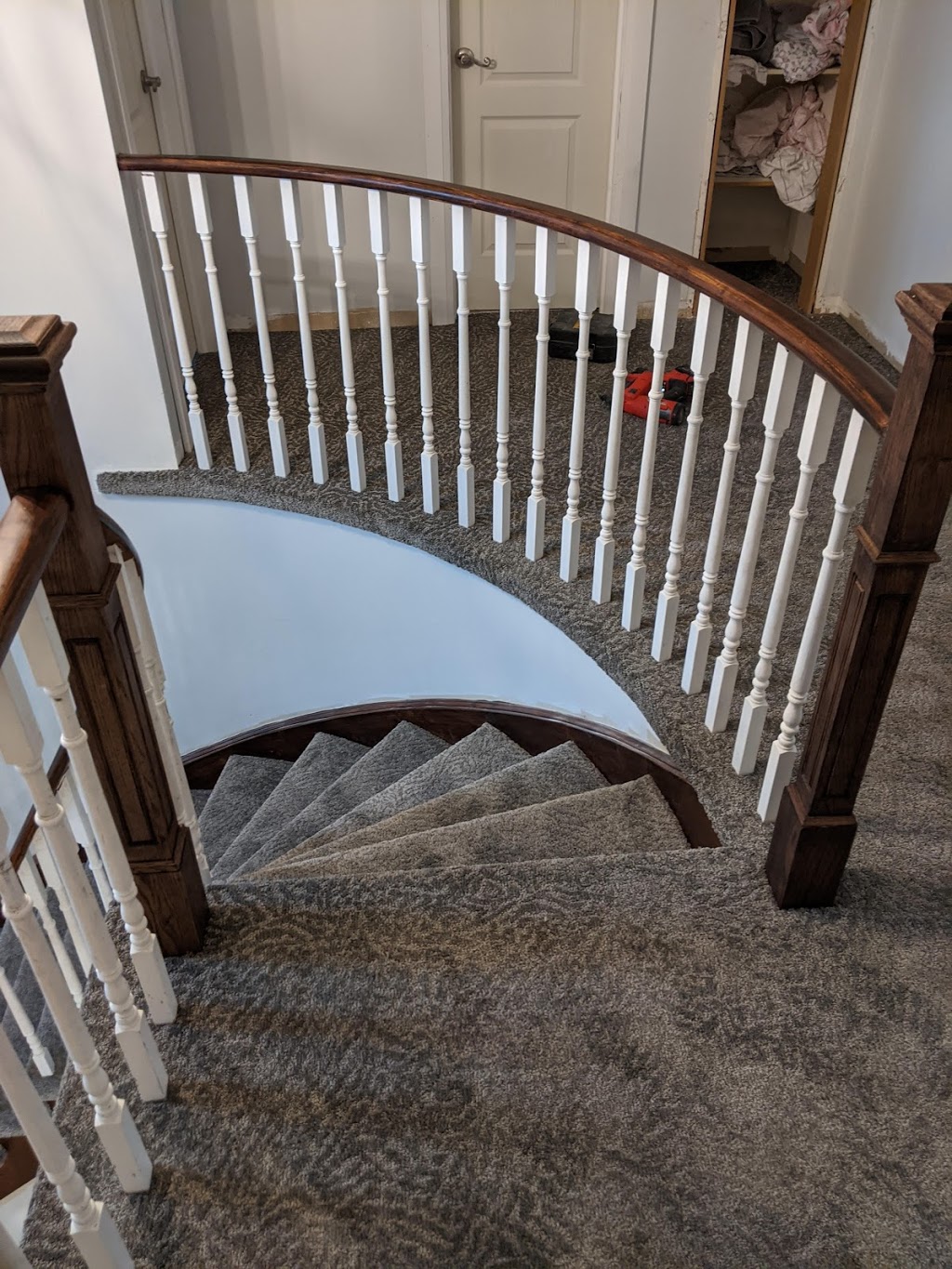 Kings Flooring Ltd. | 78 King St W, Oshawa, ON L1H 1A6, Canada | Phone: (905) 432-9029
