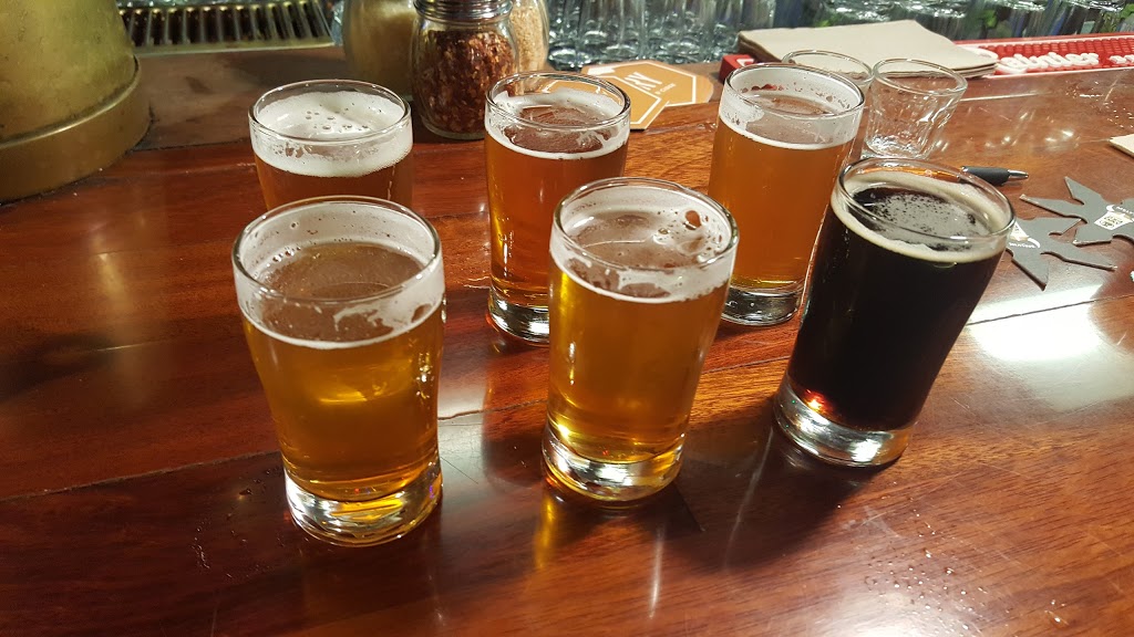 McKays Taphouse | 1118 E Maple St, Bellingham, WA 98225, USA | Phone: (360) 647-3600