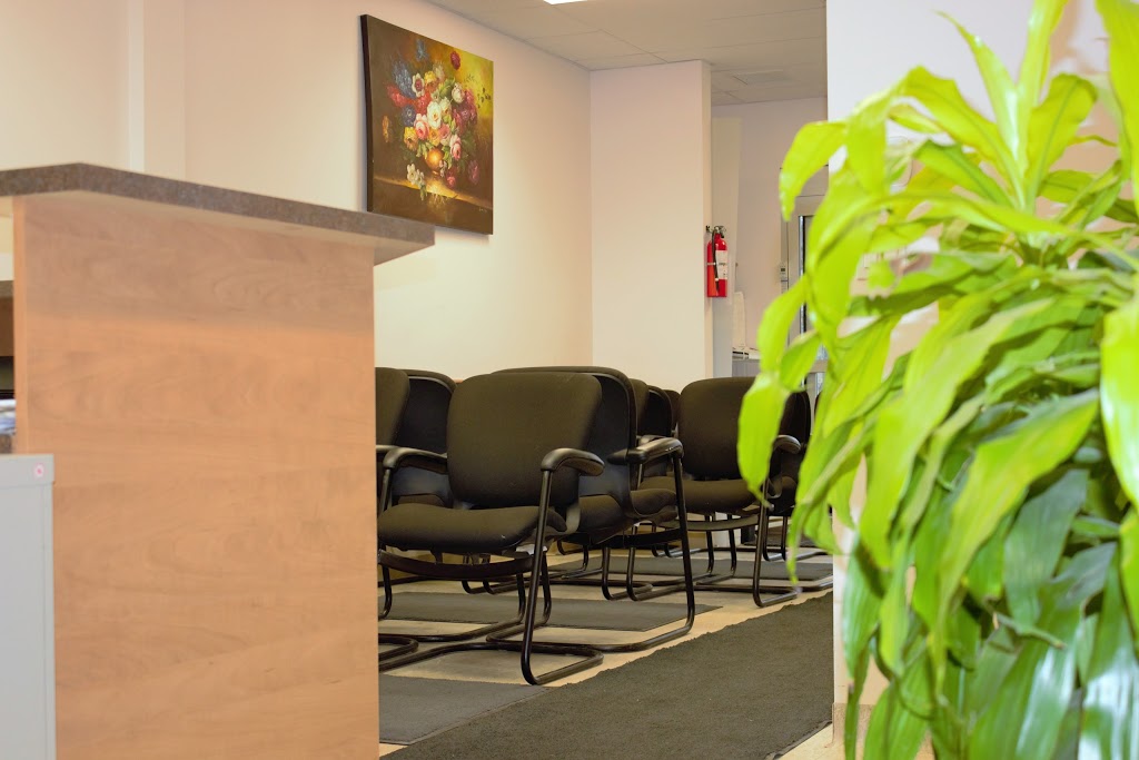 Archibald Medical Centre | 662 Elizabeth Rd, Winnipeg, MB R2J 1A4, Canada | Phone: (204) 505-3058