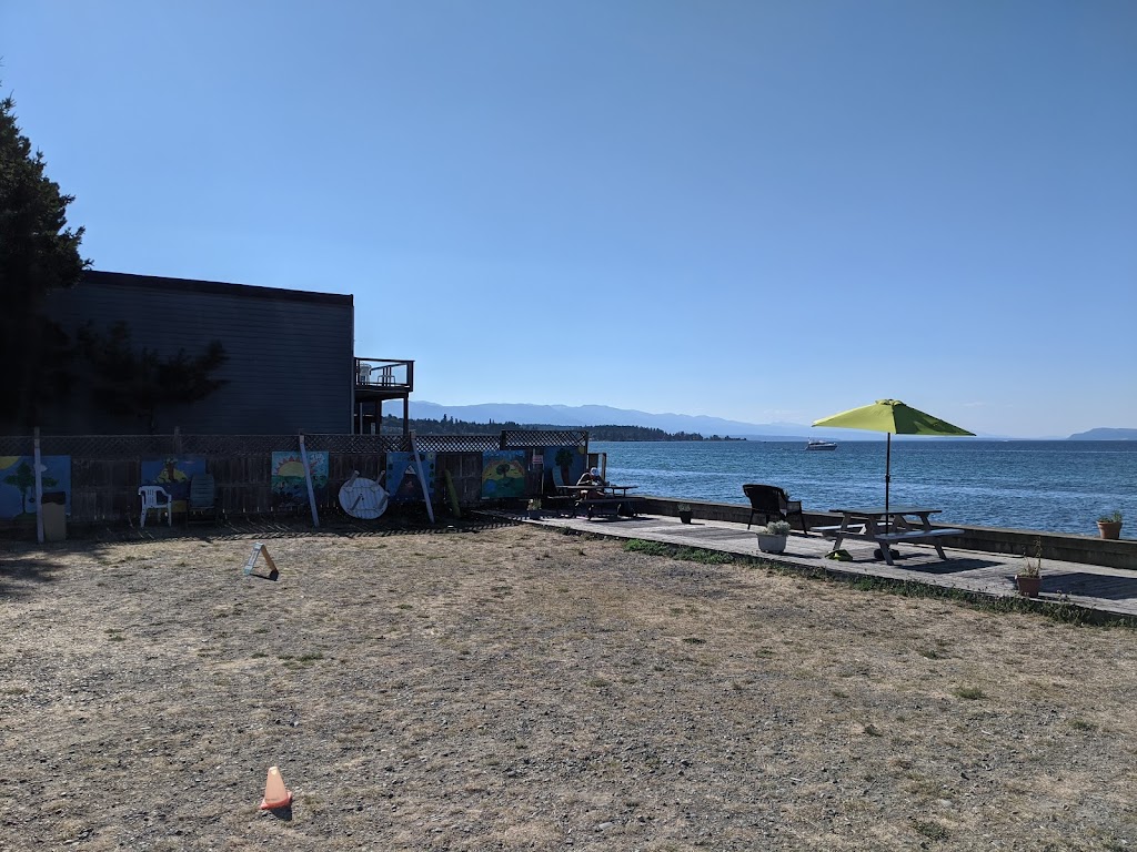 The Knockananna Grill | 2767 Island W Hwy, Qualicum Beach, BC V9K 2C4, Canada | Phone: (250) 228-3572
