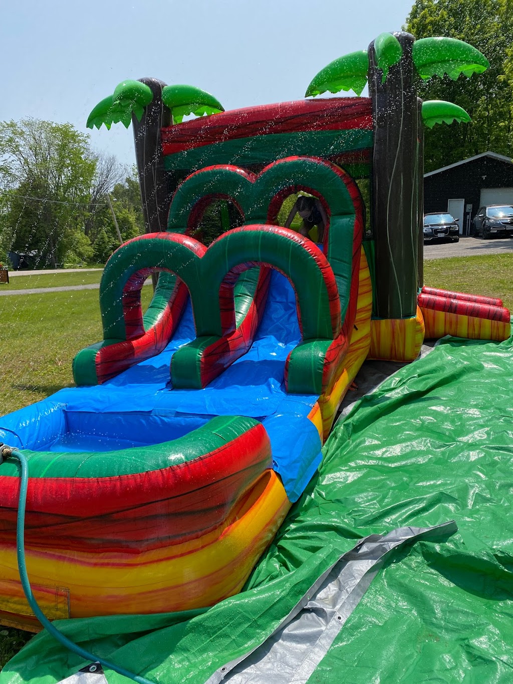 Pumped Up Parties | 131 Lloyd St, Northbrook, ON K0H 2G0, Canada | Phone: (613) 889-4216