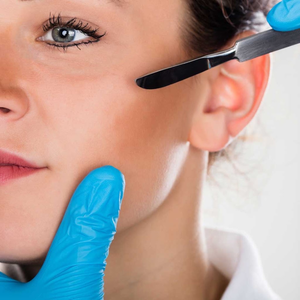 Facial and esthetic spa by Sarah | 140 Fairways Dr NW, Airdrie, AB T4B 2R8, Canada | Phone: (587) 896-6927