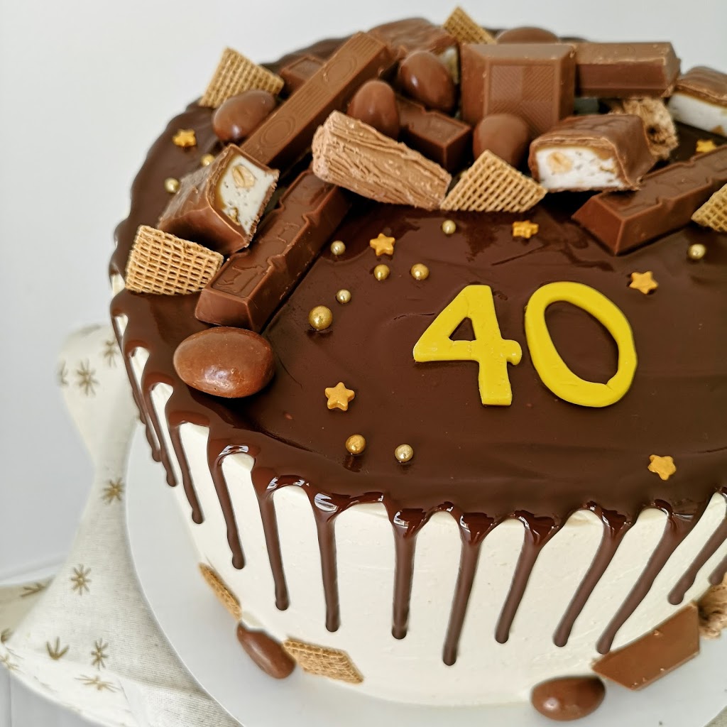 Fantasy cakes | 24 Yellow rail crescent, Winnipeg, MB R3R 3Z4, Canada | Phone: (204) 807-4915