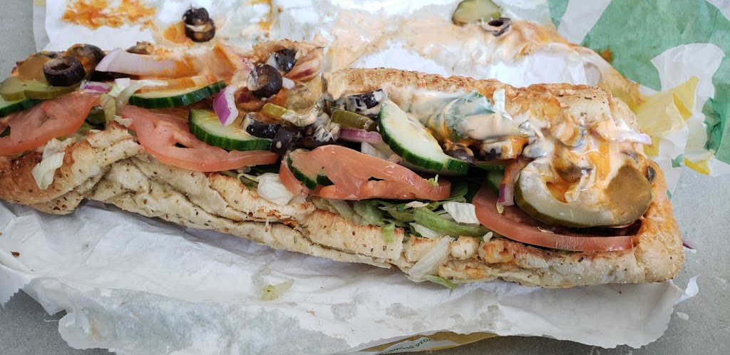 Subway | 5698 Main St, Vancouver, BC V5W 2S7, Canada | Phone: (604) 327-7824