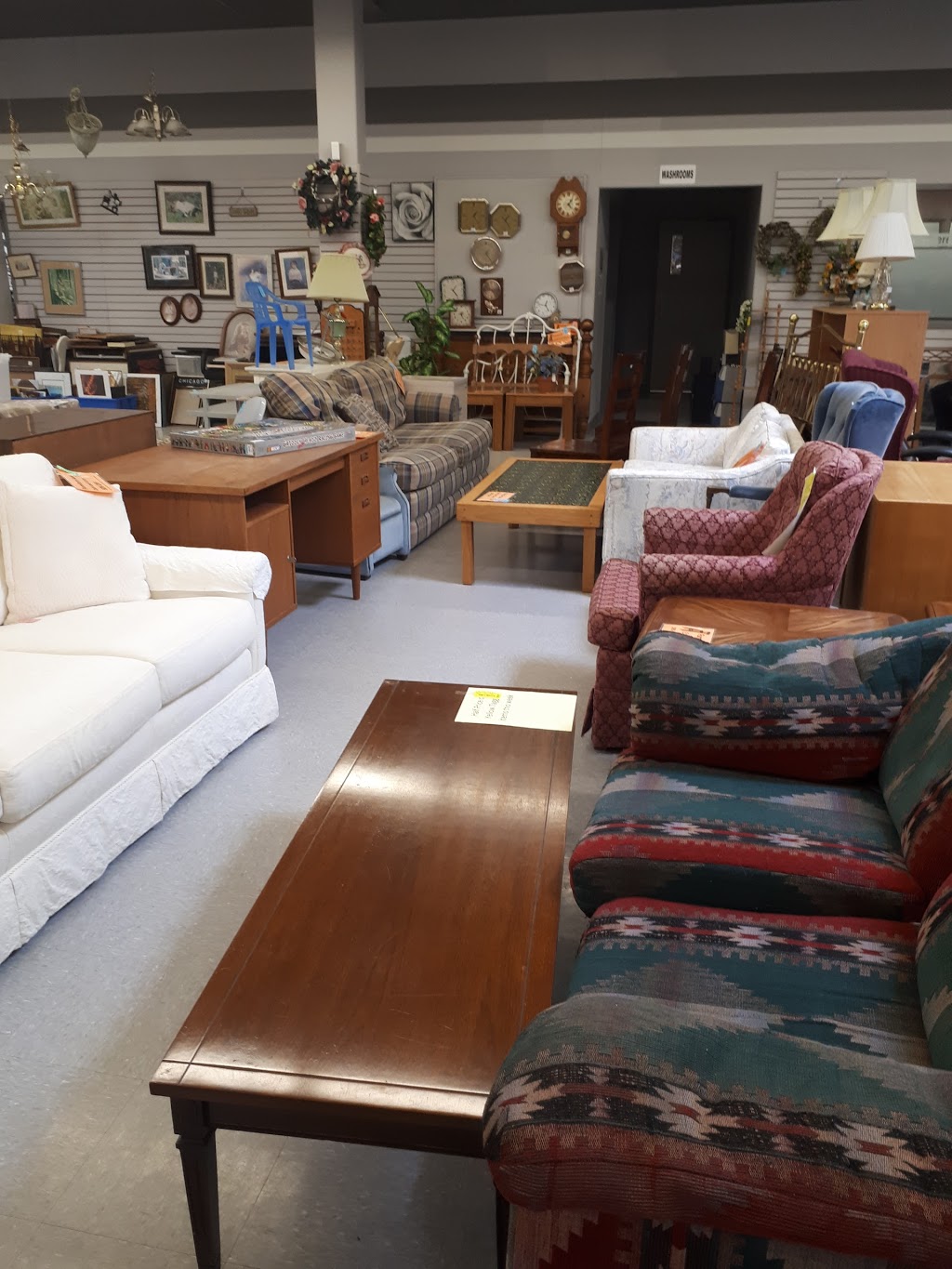 New Hamburg Thrift CTR | 41 Heritage Dr, New Hamburg, ON N3A 2J3, Canada | Phone: (519) 662-2867