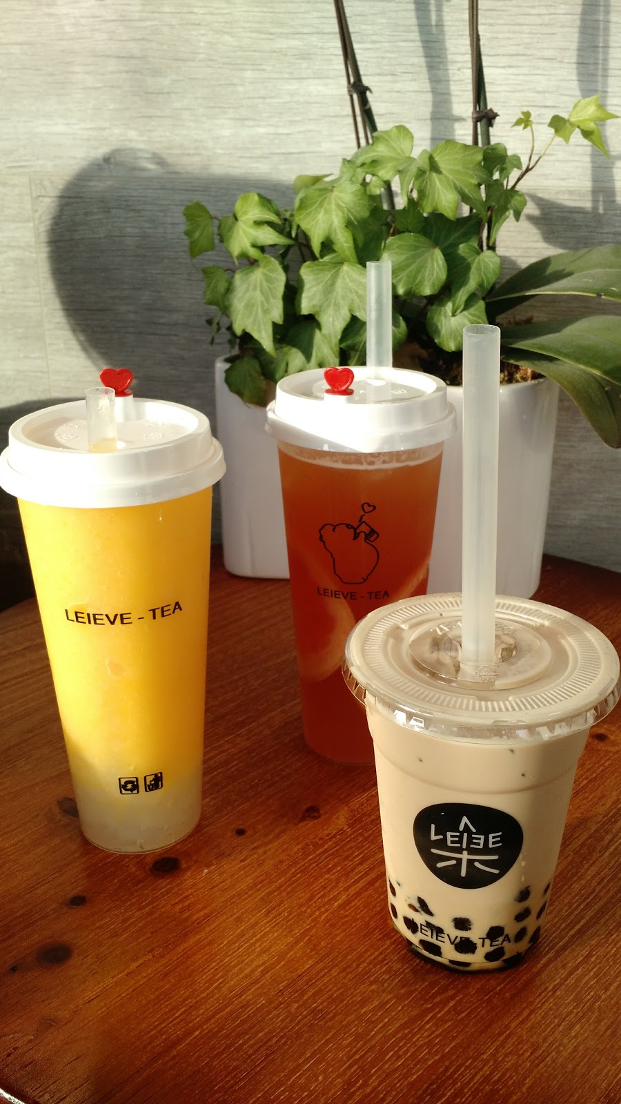 Leieve Tea | 1-15581 Marine Dr, White Rock, BC V4B 1C9, Canada | Phone: (604) 259-5588
