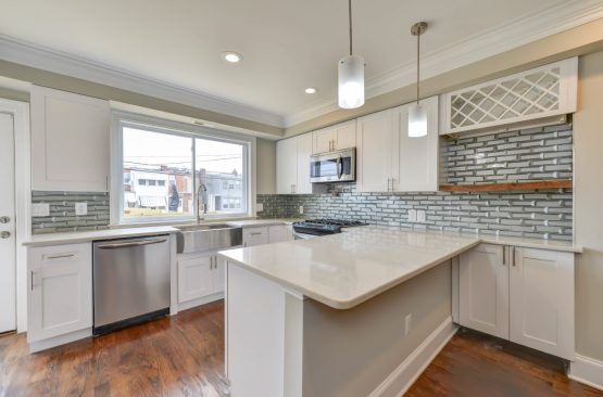 CGD - Kitchen Cabinets & Countertops | 5640 Timberlea Blvd, Mississauga, ON L4W 4M6, Canada | Phone: (905) 282-0166