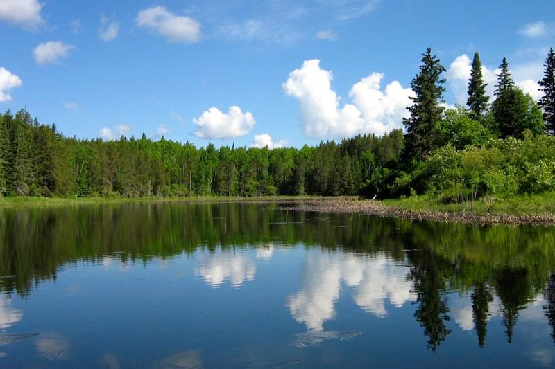Eagle Nest Lodge | Box 1588, Lac du Bonnet, MB R0E 1A0, Canada | Phone: (204) 250-3323