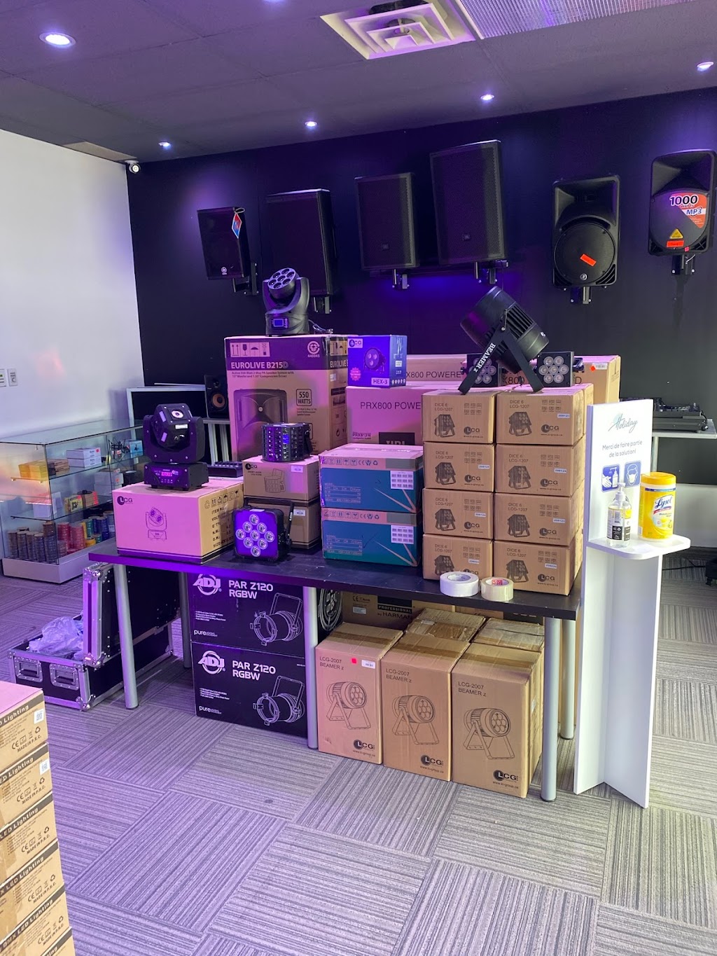 Sonorisation Holiday | 9416 Bd du Golf, Anjou, QC H1J 3A1, Canada | Phone: (450) 629-7497