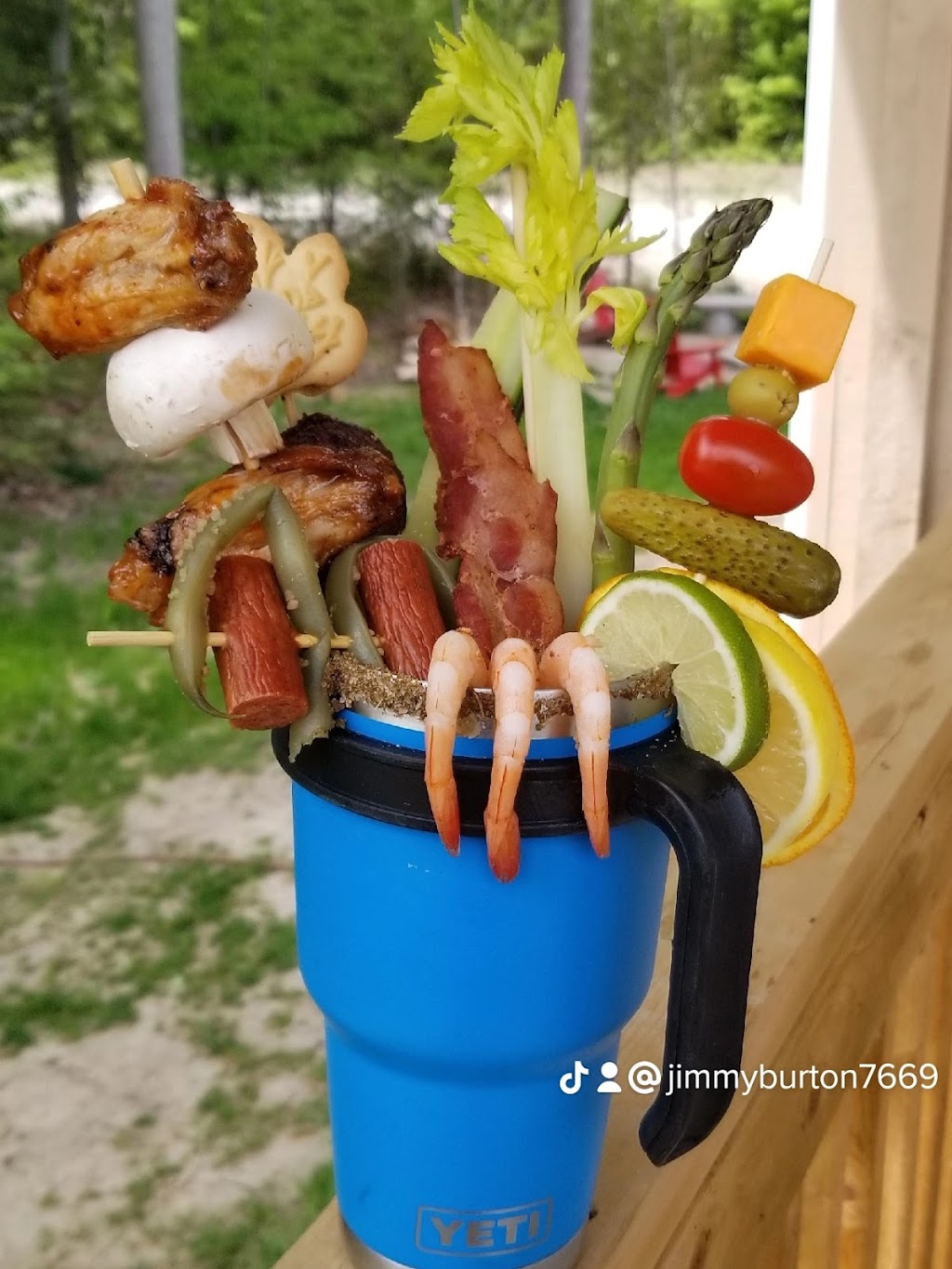 Juicy Jims Trailer Park Bar And Grill | 2630Vespra, Valley Road, Minesing, ON L0L 1Y3, Canada | Phone: (705) 734-4388