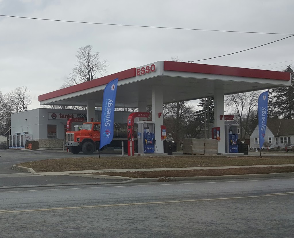 Esso | 151 RR 20, Fonthill, ON L0S 1E0, Canada | Phone: (905) 892-6476
