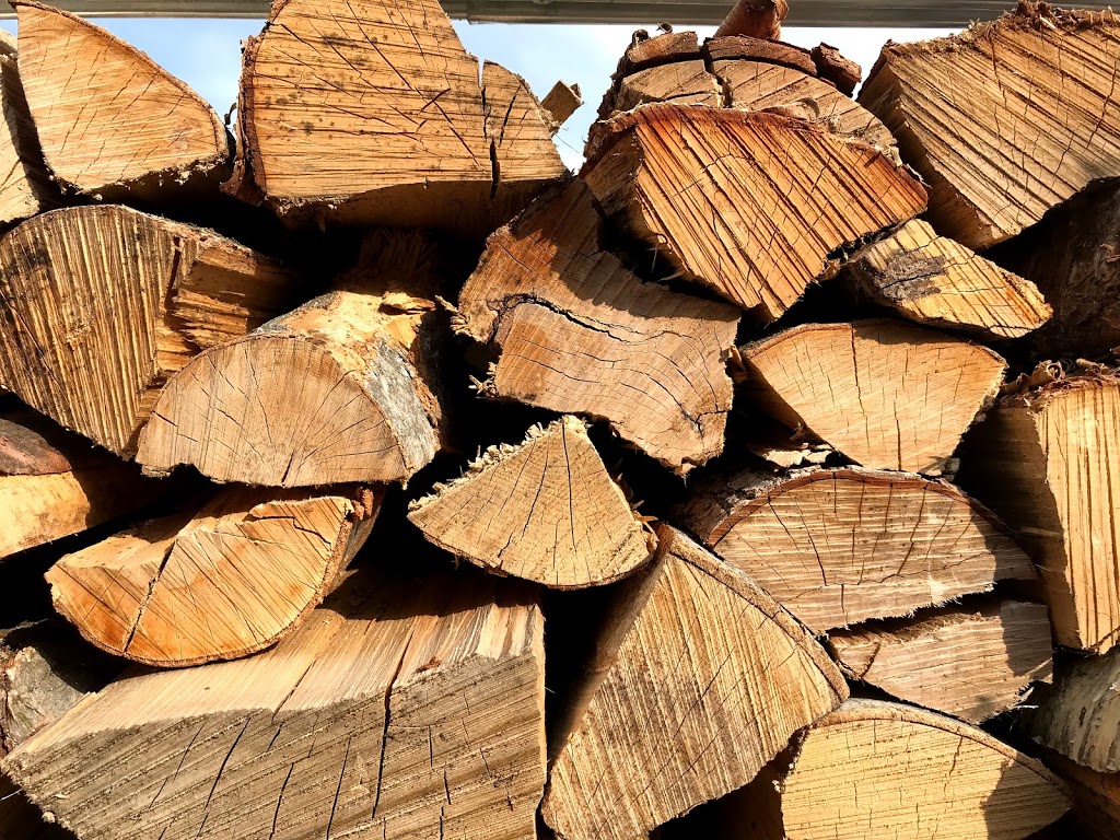 Flammebec Bois de chauffage | 591 Chemin Bourret, Saint-Apollinaire, QC G0S 2E0, Canada | Phone: (418) 930-8530