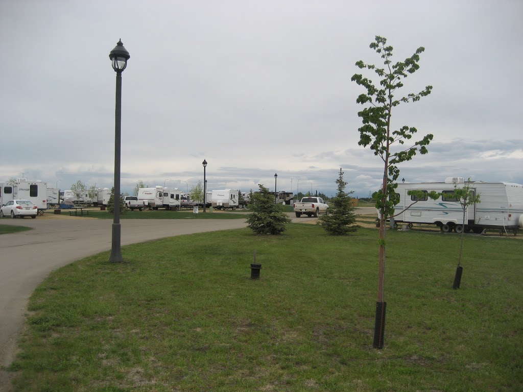 Camrose Exhibition Trail RV Park | 4250 Exhibition Dr, Camrose, AB T4V 4Z8, Canada | Phone: (780) 678-2888