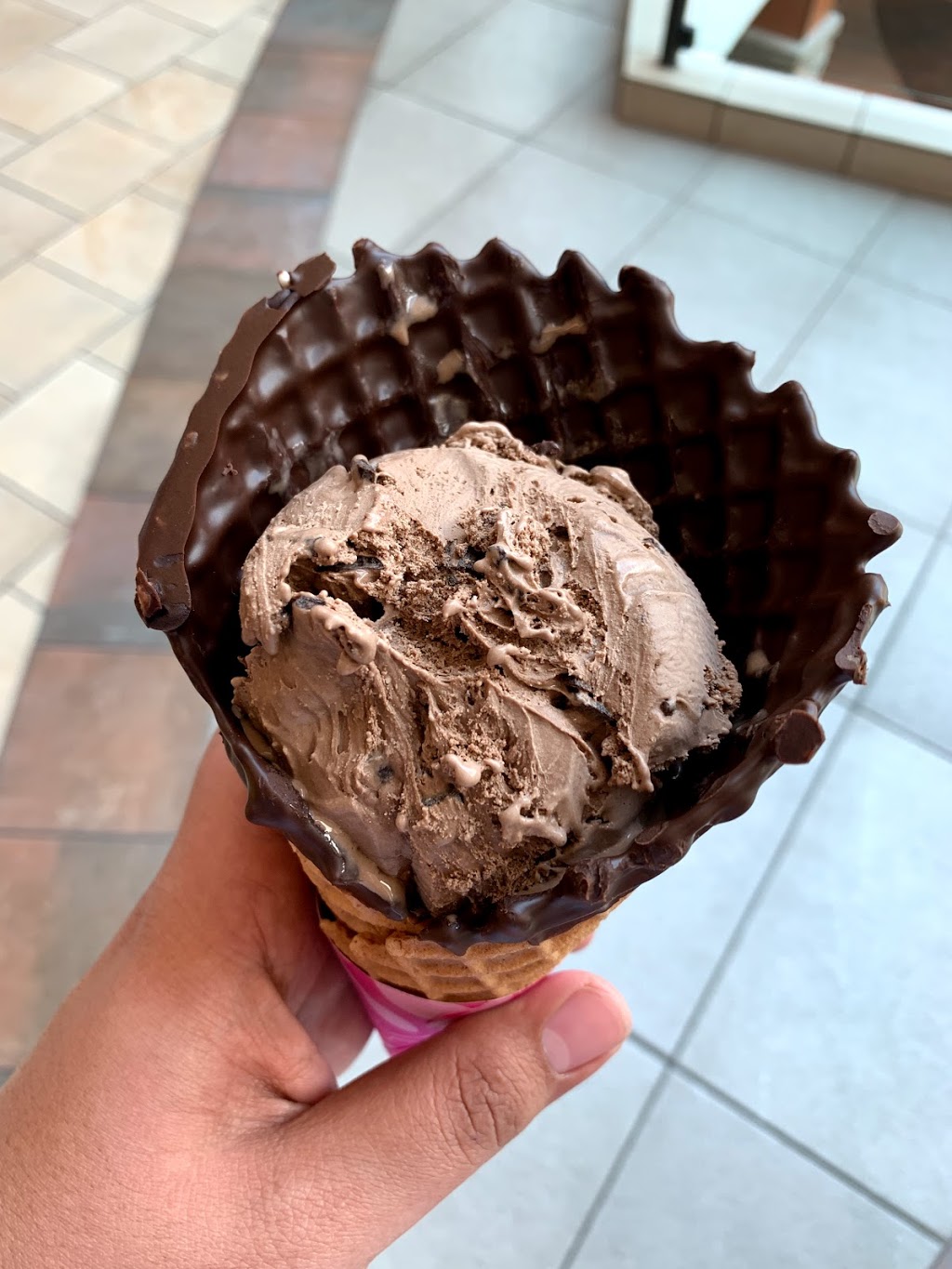 Baskin Robbins Limeridge Mall | Lime Ridge Mall, 999 Upper Wentworth St Unit 0313-3, Hamilton, ON L9A 4X5, Canada | Phone: (905) 388-3133