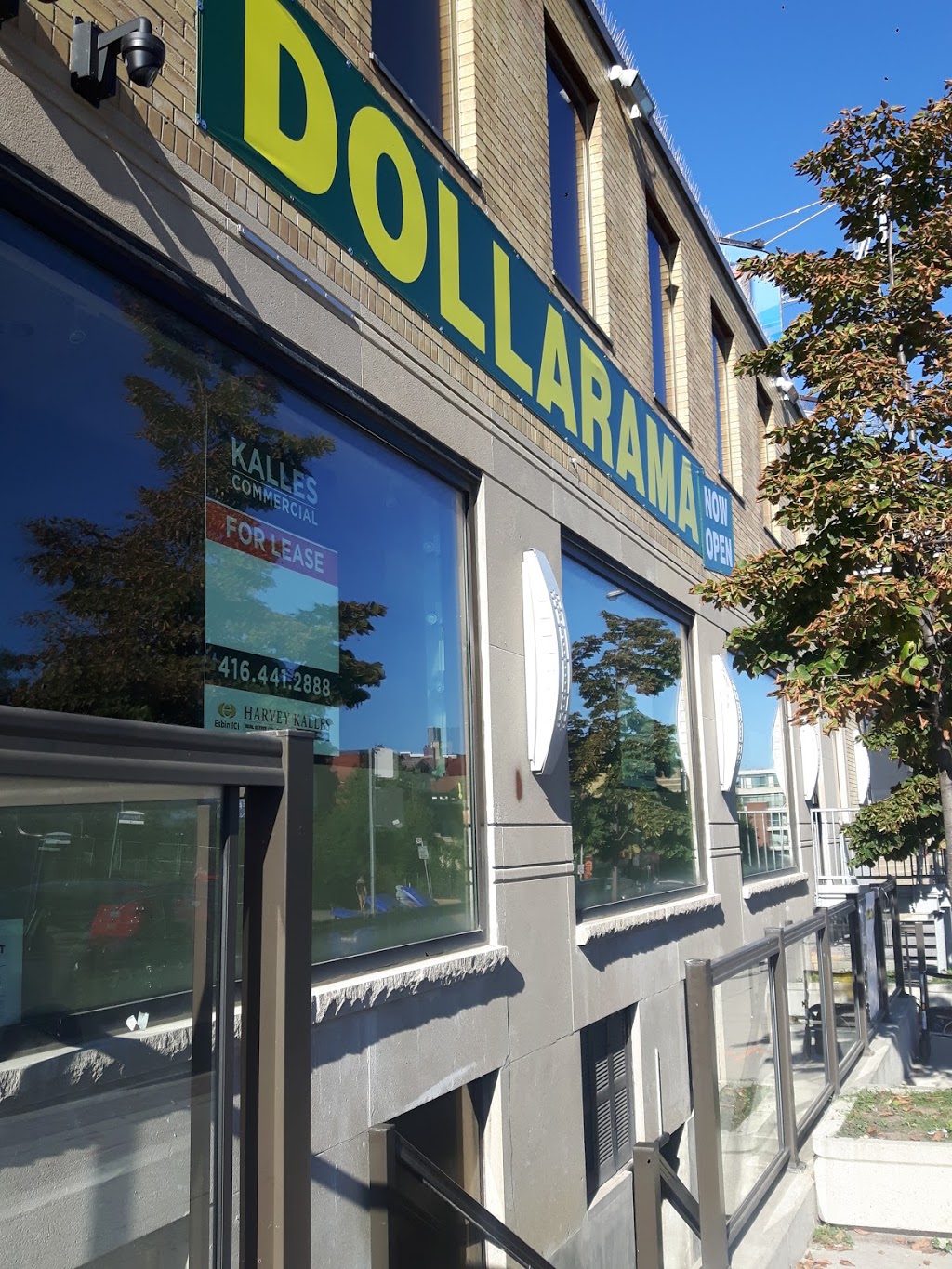 Dollarama 2150 Bloor St W, Toronto, ON M6S 1M8, Canada