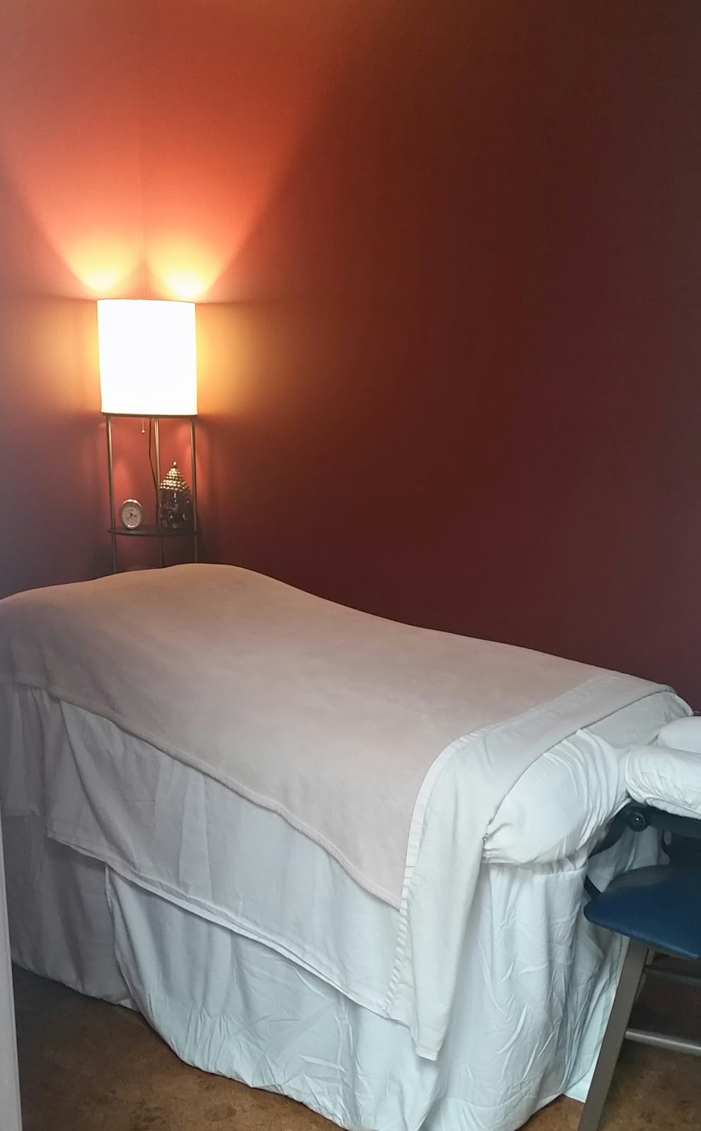 Riverbend Therapeutic Massage - 2nd Floor | 596 Riverbend Square NW #202, Edmonton, AB T6R 2E3, Canada | Phone: (780) 435-7888