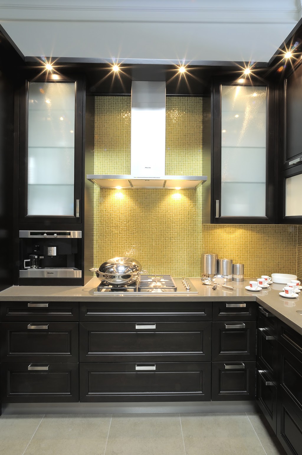 Irpinia Kitchens | 278 Newkirk Rd, Richmond Hill, ON L4C 3G7, Canada | Phone: (905) 780-7722