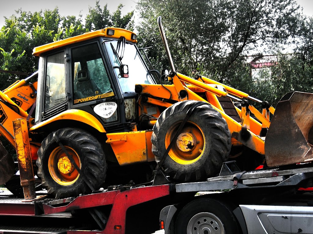 Red Deer Tow Truck Service And Towing Services | 408 Allan St, Red Deer, AB T4R 2K7, Canada | Phone: (587) 800-9834