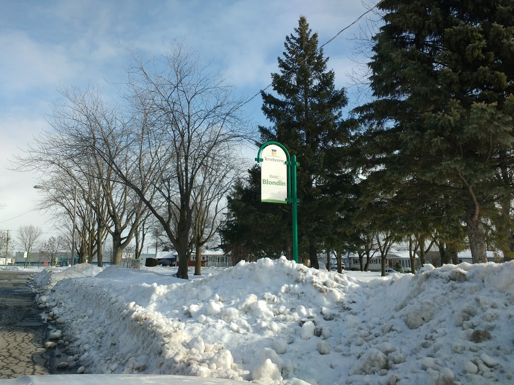 Parc Blondin | 583 Place Blondin, Terrebonne, QC J6W 1Z8, Canada | Phone: (450) 961-2001