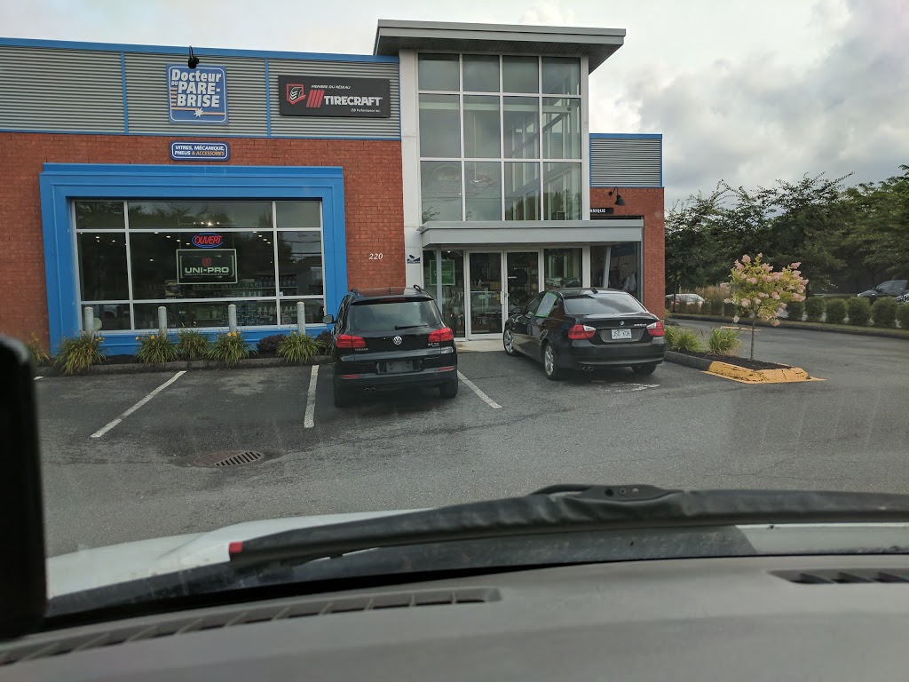 DOCTEUR DU PARE-BRISE | 220 Boulevard Lemire, Drummondville, QC J2C 0N4, Canada | Phone: (819) 472-7128
