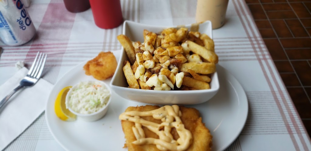 Riverside Fish Hut | 157 King St W, Cambridge, ON N3H 1B5, Canada | Phone: (519) 653-0788