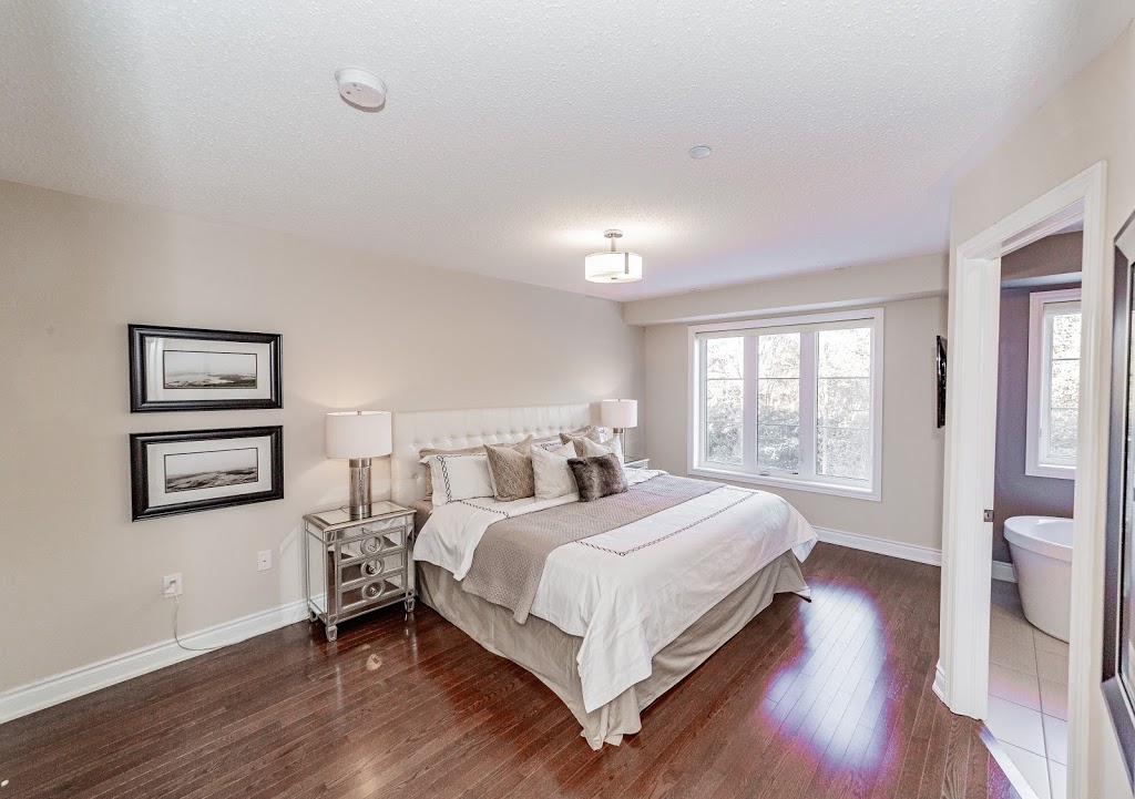 Evios Media | Real Estate Photo & Video | 1331 Major MacKenzie Dr W, Maple, ON L6A 4W4, Canada | Phone: (416) 371-5579
