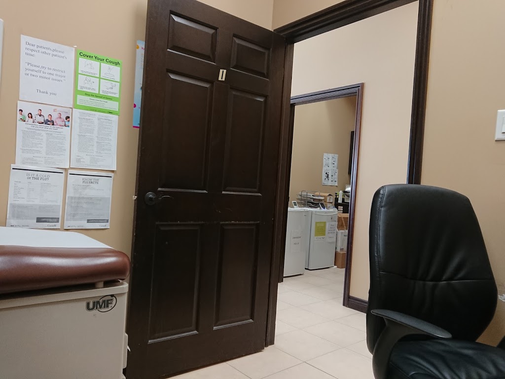 Milton Trails Medical Clinic & Walk-in | 6521 Derry Rd W Suite 8, Milton, ON L9T 7W1, Canada | Phone: (905) 876-0002