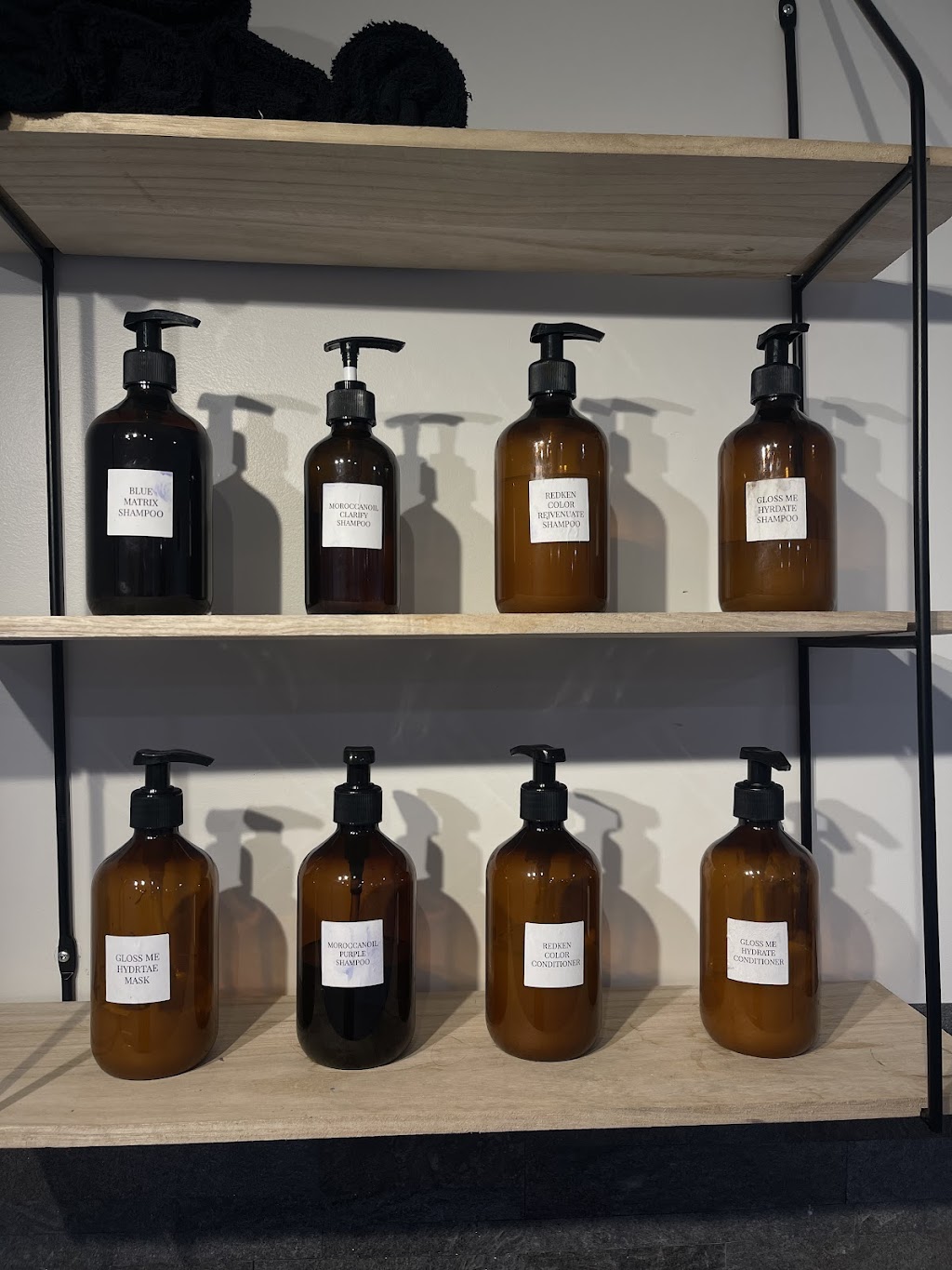 Halo Vanity | 9 Melville St, Nottawa, ON L0M 1P0, Canada | Phone: (705) 795-5371