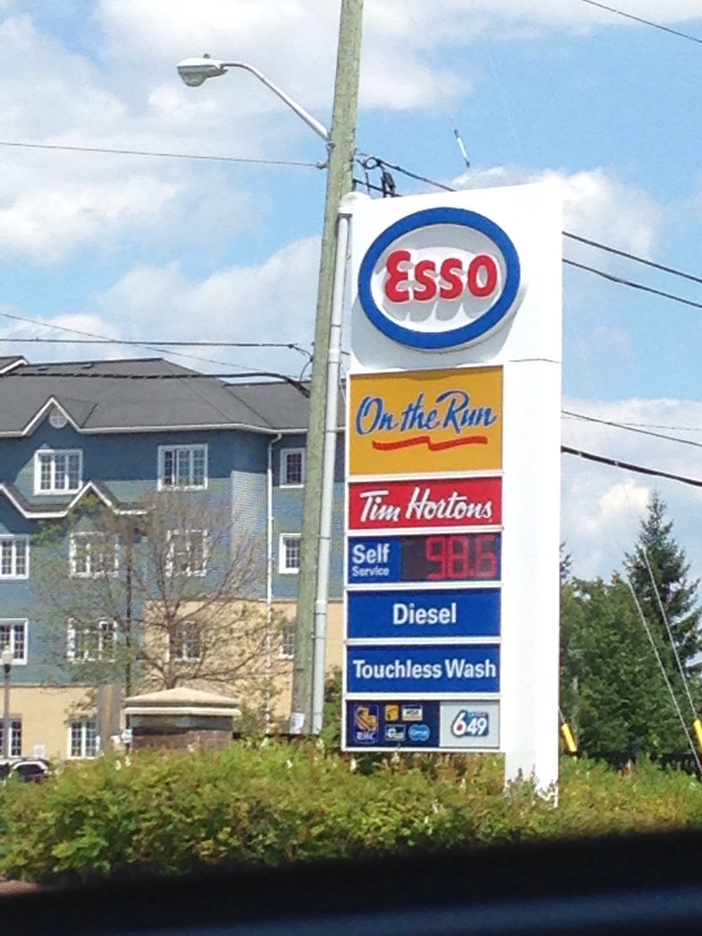 ESSO CIRCLE K | 1451 Durham Regional Hwy 2, Courtice, ON L1E 2K2, Canada | Phone: (905) 576-7255