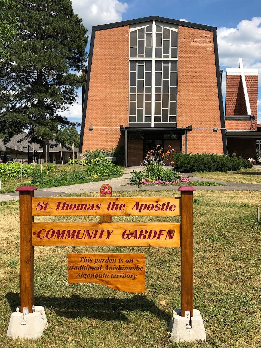 St. Thomas The Apostle Anglican Church | 2345 Alta Vista Dr, Ottawa, ON K1H 7M6, Canada | Phone: (613) 733-0336