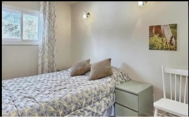 D-D Cottage | 12 Shankland Dr, Fenelon Falls, ON K0M 1N0, Canada | Phone: (647) 975-4545
