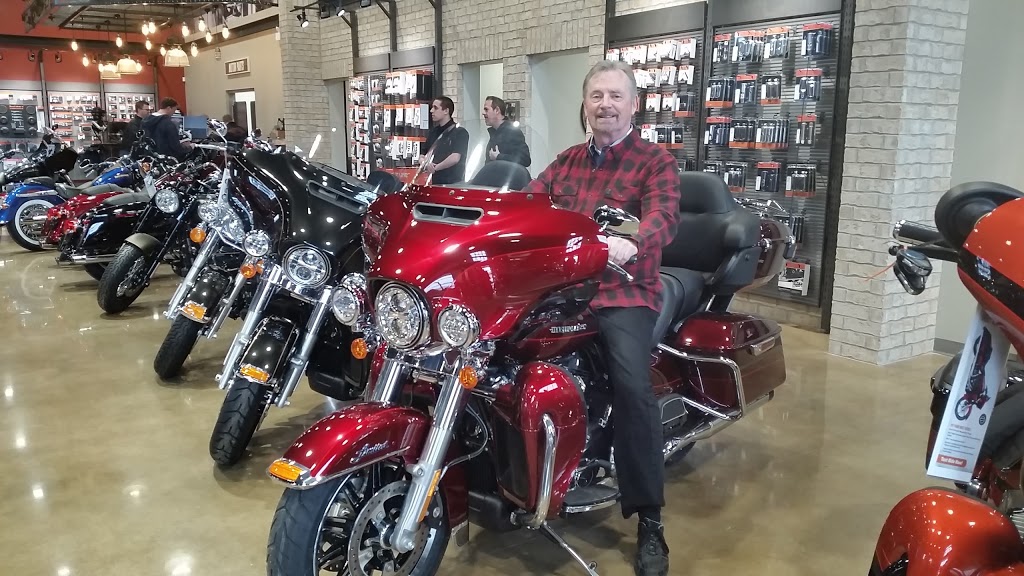 Blackbridge Harley-Davidson | 310 Holiday Inn Dr, Cambridge, ON N3C 1Z4, Canada | Phone: (519) 893-0493