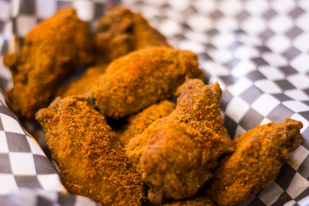 Andys Legendary Pizza | 10 Metcalfe St W, Strathroy, ON N7G 3Z1, Canada | Phone: (519) 245-2525