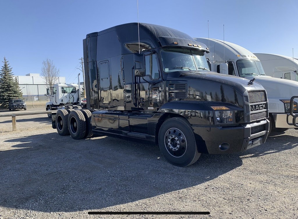 King - Mobile Truck Repair Calgary (24 Hours Roadside Service) | 8111 Hunterview Dr NW, Calgary, AB T3K 1B2, Canada | Phone: (825) 438-4442