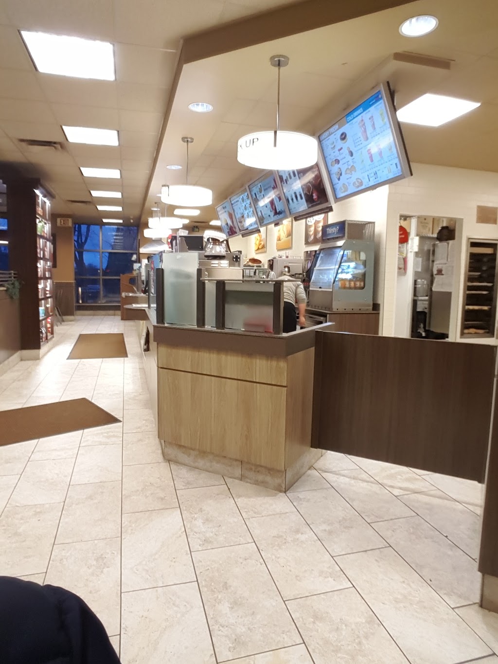 Tim Hortons | 579 Carlton, St. Catharines, ON L2M 4Y1, Canada | Phone: (905) 937-3900