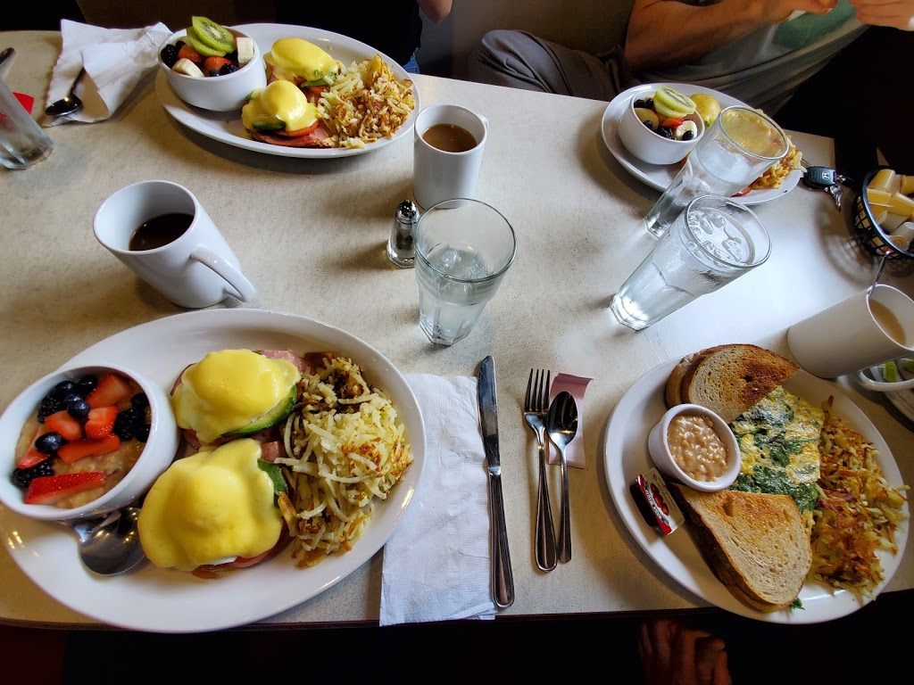 Korner Kitchen Breakfast and Lunch Eatery | 183 Weber St N, Waterloo, ON N2J 3H3, Canada | Phone: (519) 578-8555