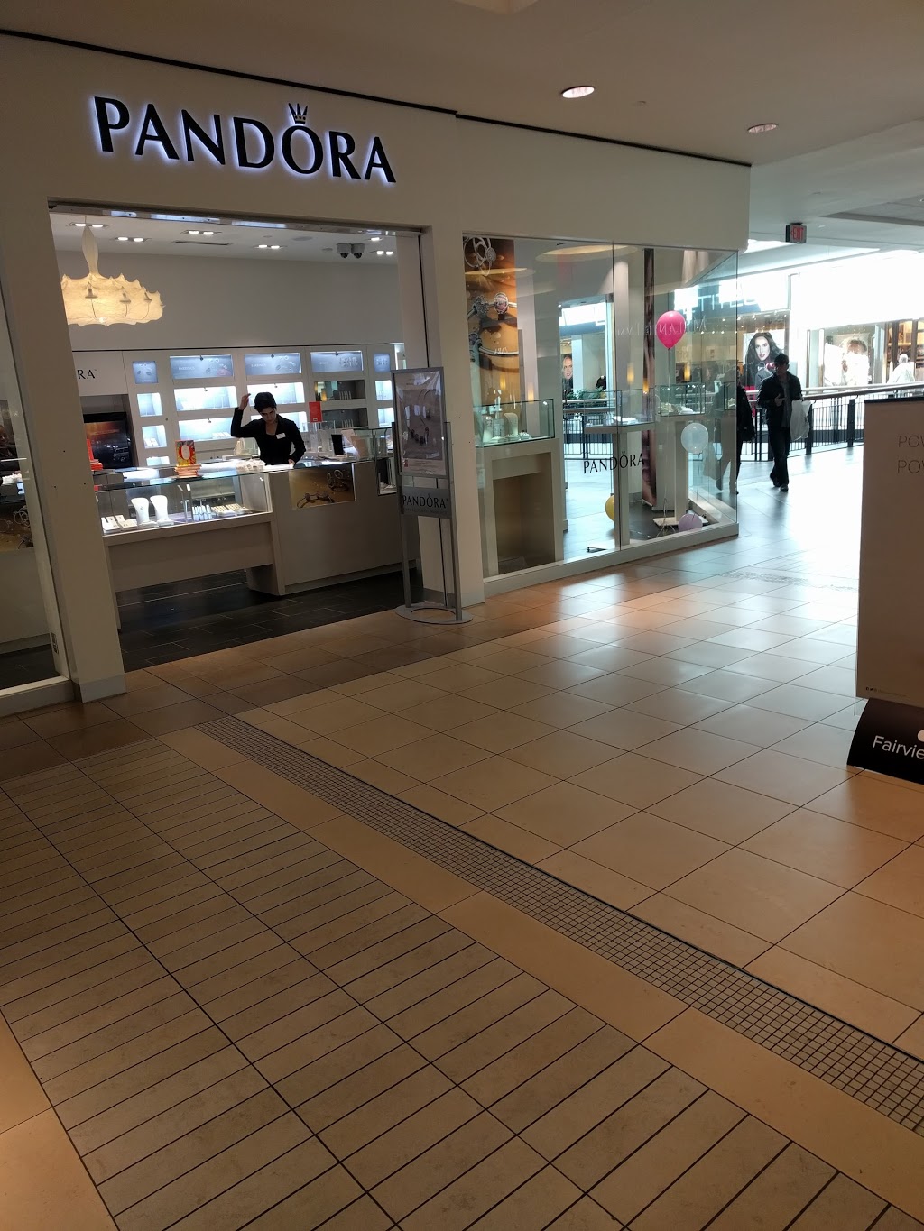 Pandora | 1800 Sheppard Ave E Unit 2015-A, North York, ON M2J 5A7, Canada | Phone: (416) 492-5777
