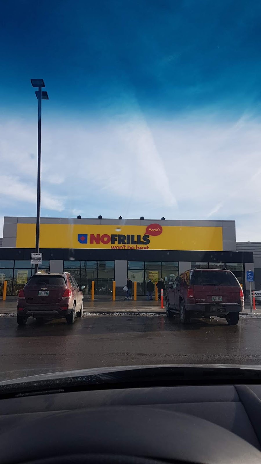 Selkirk Town Plaza | 366 Main St, Selkirk, MB R1A 2A6, Canada | Phone: (204) 785-7888