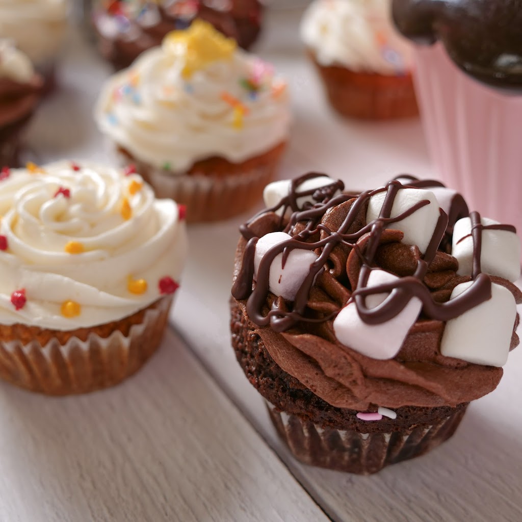 Marcis Bakery | 221 Barton St Unit I, Stoney Creek, ON L8E 2K3, Canada | Phone: (905) 549-5433
