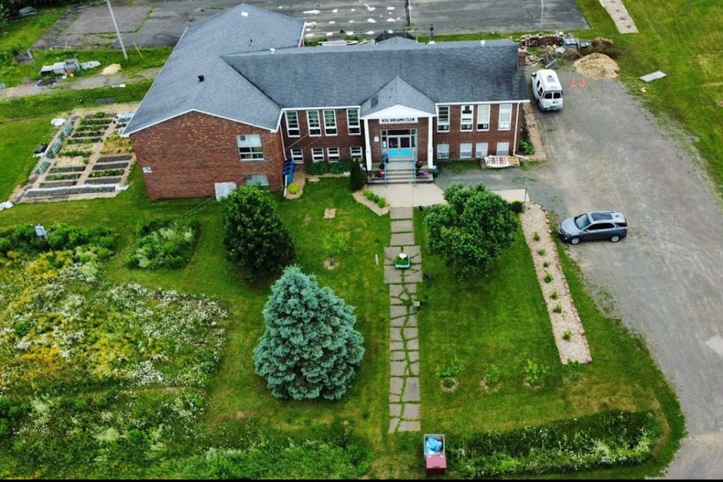 Big Dreams Club | 19 Kierstead St, Lower Coverdale, NB E1J 1G5, Canada | Phone: (506) 889-5545