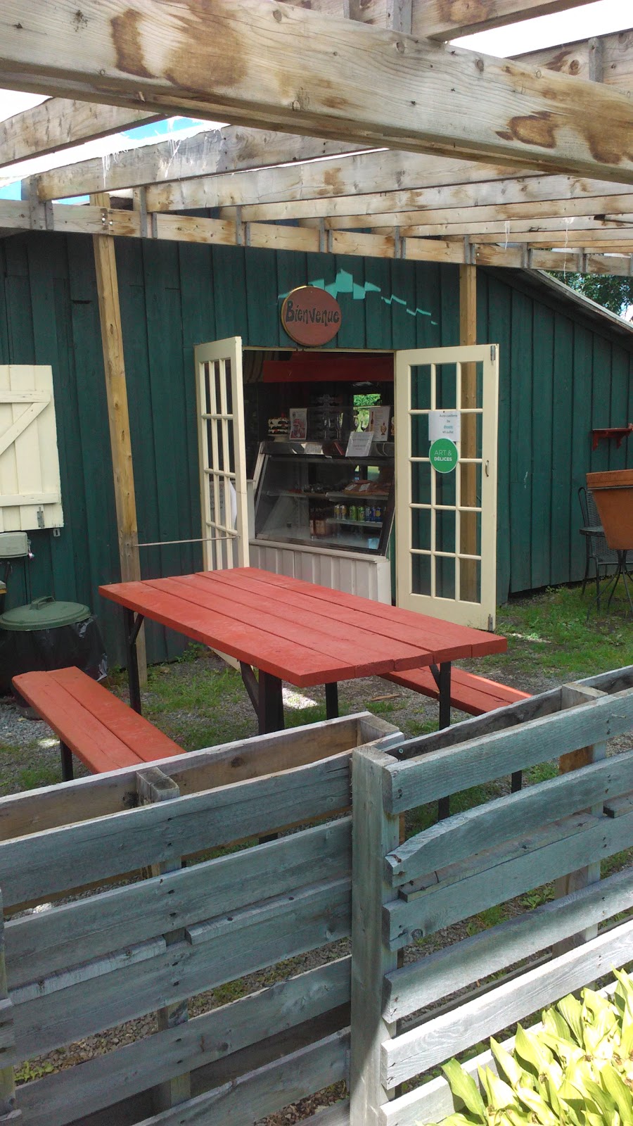 Fraises Louis Hebert | 978 Chemin de la 4 Ligne, Saint-Valentin, QC J0J 2E0, Canada | Phone: (450) 291-3004