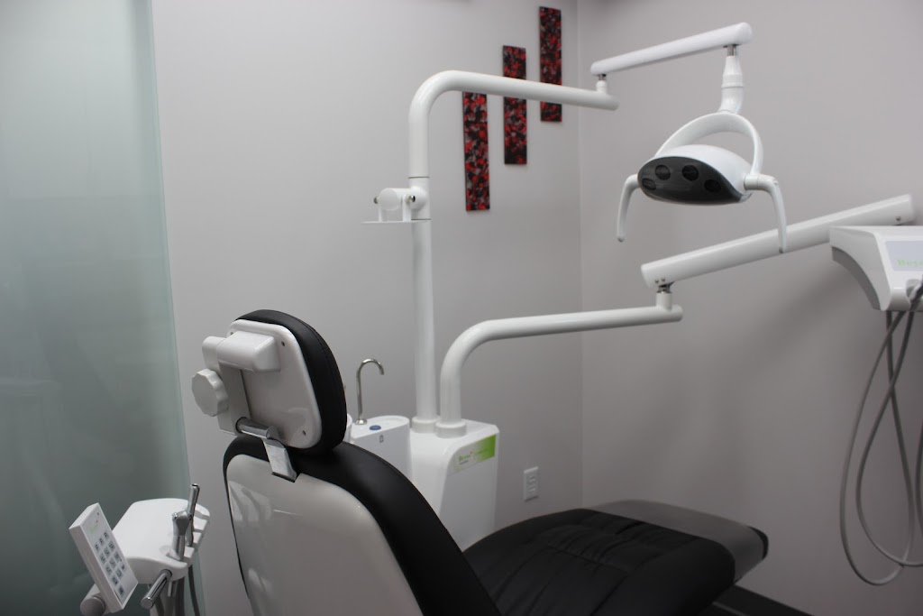 Smiles to You - Dentures and Dental Hygiene | 85 Hunter St W, Peterborough, ON K9H 2K5, Canada | Phone: (705) 775-5575