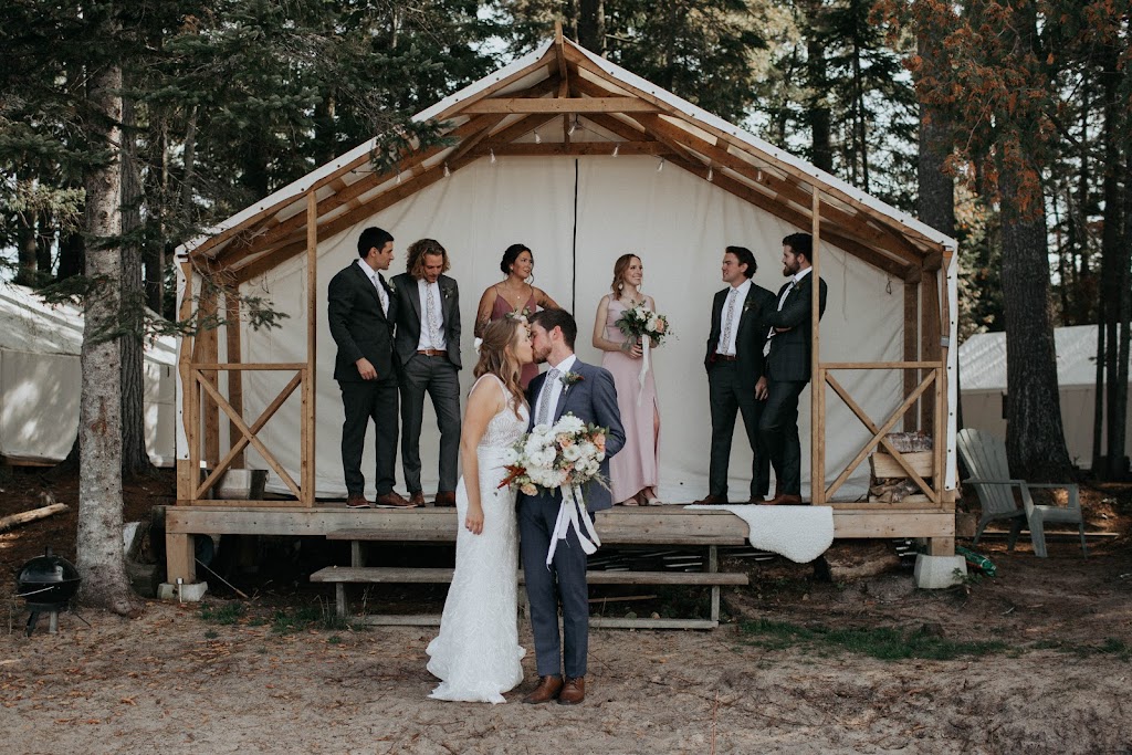 Brittany G Photography | 173 Eastern Ave, Delhi, ON N4B 1R8, Canada | Phone: (519) 533-9173