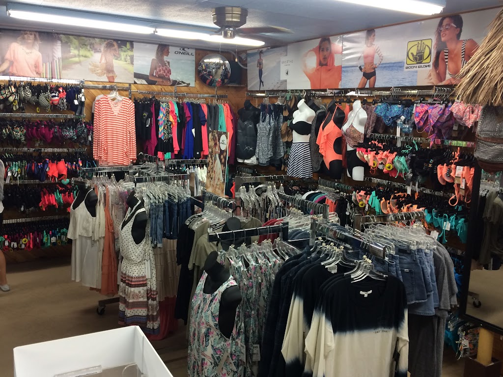 The Cabana Sauble Beach | 104 Main St, Sauble Beach, ON N0H 2G0, Canada | Phone: (519) 422-0962
