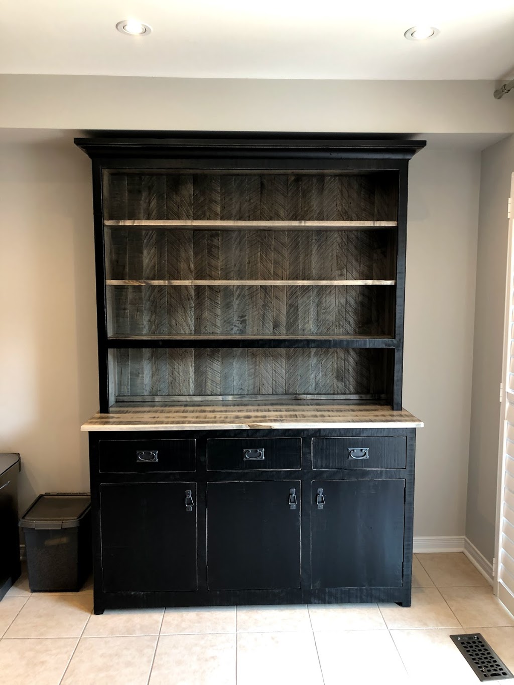 Penwood Furniture | 1242 Garner Rd W #5, Ancaster, ON L9G 3K9, Canada | Phone: (905) 648-6888