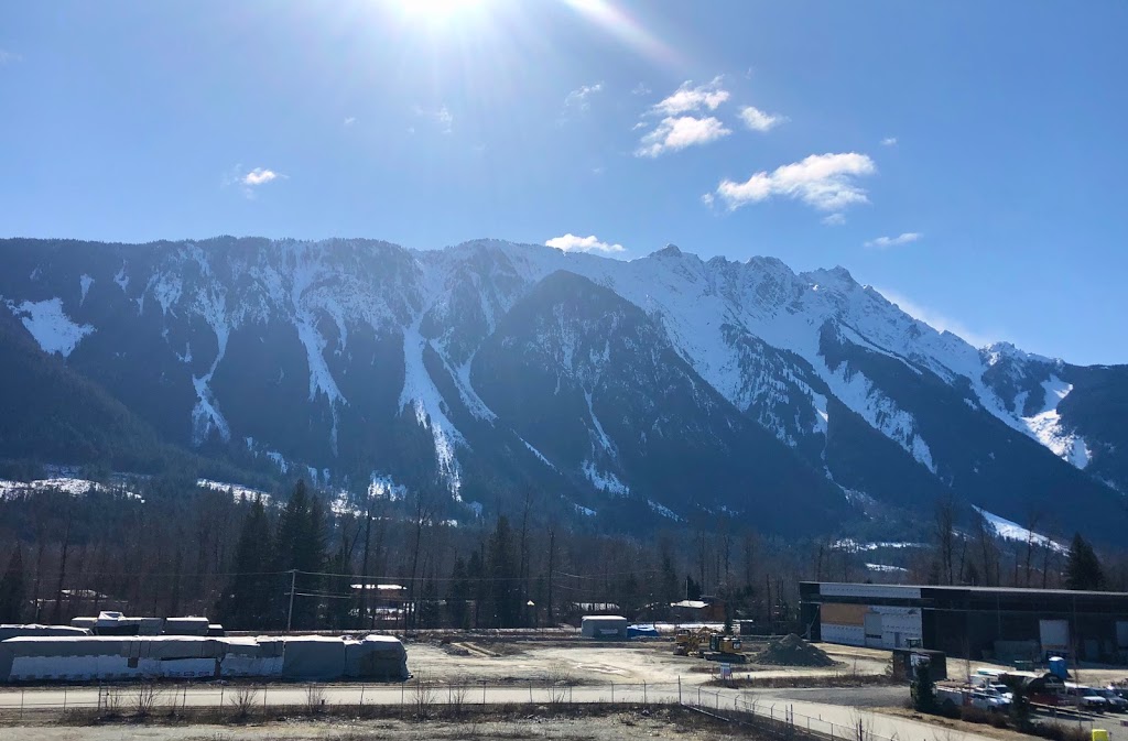 Vista Place | 7322 Old Mill Rd, Pemberton, BC V0N 2L1, Canada | Phone: (604) 894-5188