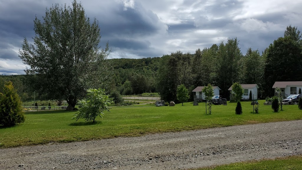 Ranch Winslow | 920 QC-161, Le Granit, QC G0Y 1N0, Canada | Phone: (418) 443-5519