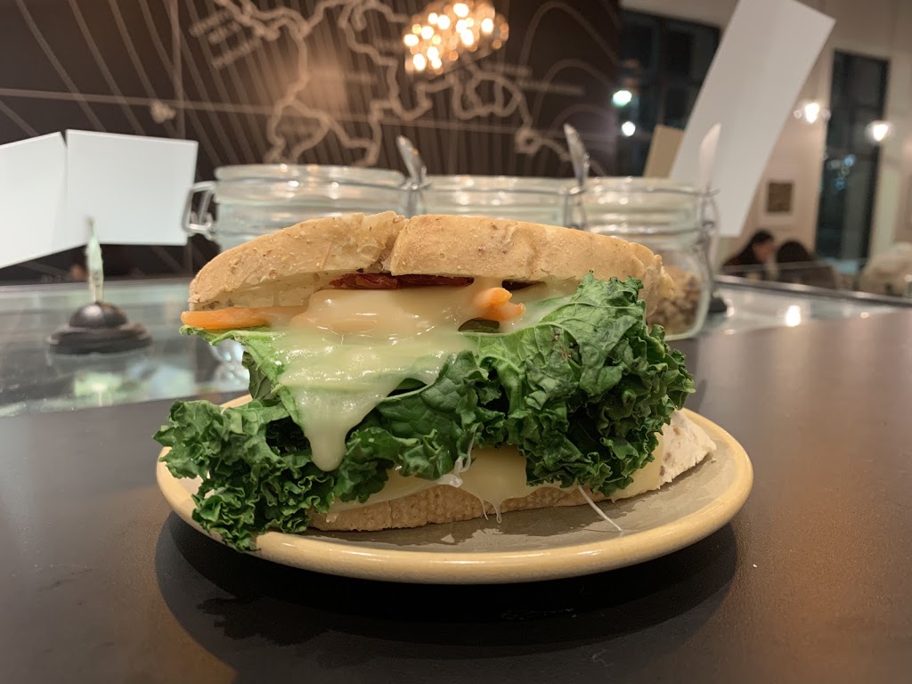 Good Earth Coffeehouse | BRIDGWATER TOWN CENTRE, 350 North Town Road #570, Winnipeg, MB R3Y 0Y4, Canada | Phone: (204) 275-8988