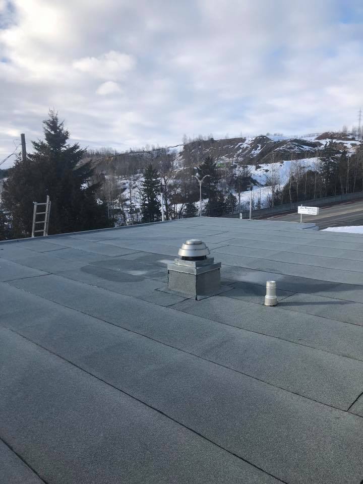 Toitures Frontenac inc. | 235 Rue des Marais, Saint-Elzéar, QC G0S 2J2, Canada | Phone: (418) 389-7794