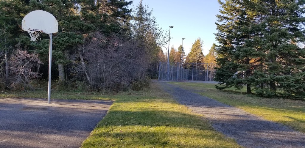 Parc Victor-Guimond | 1601 Rue Victor Guimond, Chicoutimi, QC G7J 4V4, Canada | Phone: (418) 698-3239